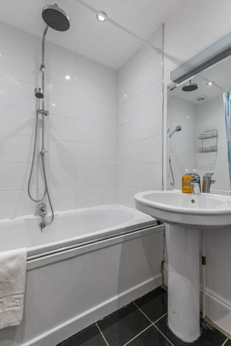 Victorian Flat Close To Station With Large Garden Brighton Exterior foto